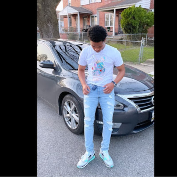 Meet your Posher, Ricky - Picture 1 of 1